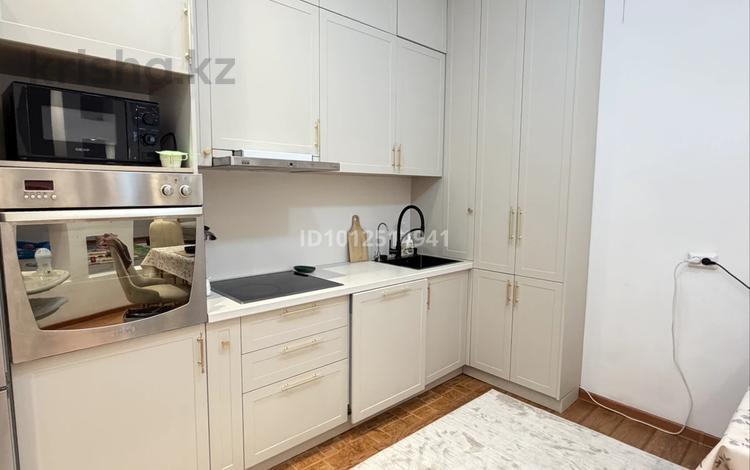 4-комнатная квартира · 190 м² · 2/7 этаж, Толстого 8 за 95 млн ₸ в Павлодаре — фото 2