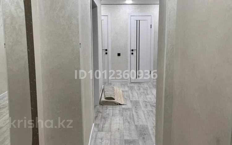 3-бөлмелі пәтер · 87 м² · 6/9 қабат, ул. Маншук Маметовой 3, бағасы: 250 000 ₸ в Актобе, мкр Авиатор — фото 2