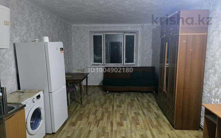 1-бөлмелі пәтер · 19 м² · 3/4 қабат, Титова 20 — Базар "3 Розы", бағасы: 9.5 млн ₸ в  — фото 2
