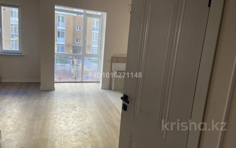 1-комнатная квартира · 36 м² · 2/9 этаж, мкр Думан-1 за 220 000 ₸ в Алматы, Медеуский р-н — фото 2