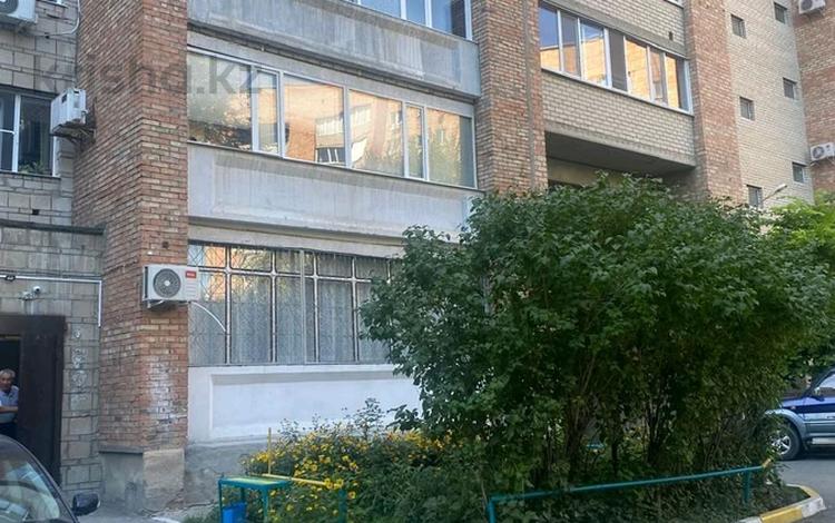 1-комнатная квартира · 36 м² · 3/9 этаж, Бориса Александрова 11 за 16.8 млн ₸ в Усть-Каменогорске, Ульбинский — фото 2