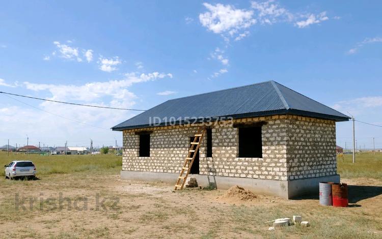 Отдельный дом · 2 комнаты · 78 м² · 10 сот., Новый город, Ақшат 3 920 за 5.5 млн ₸ в Актобе — фото 3