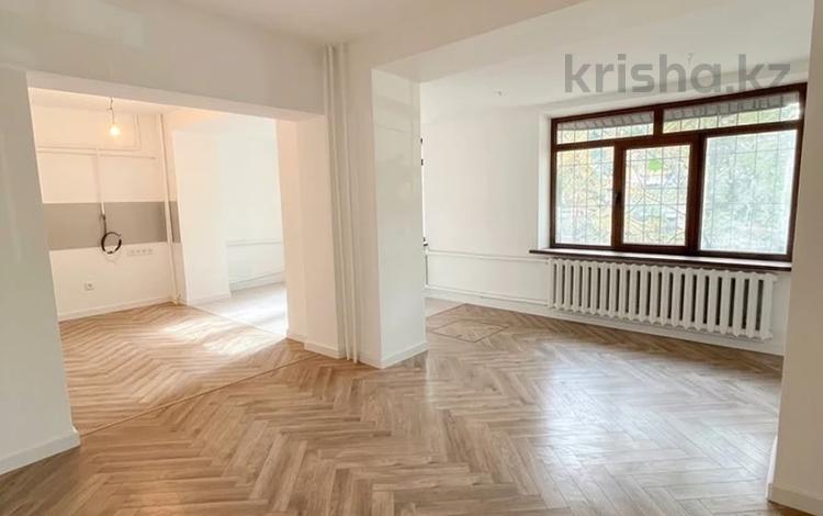 4-бөлмелі пәтер · 110 м² · 1/5 қабат, Гоголя, бағасы: 105 млн ₸ в Алматы, Медеуский р-н — фото 12