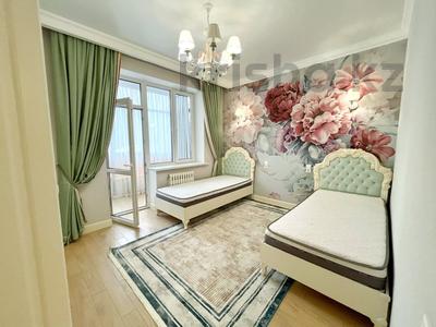 4-бөлмелі пәтер, 171 м², 3/7 қабат, Байкенова 7 — ЖК Байкен, бағасы: 135 млн 〒 в Алматы, Бостандыкский р-н