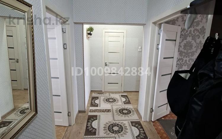 2-бөлмелі пәтер · 57 м² · 3/6 қабат, Асылбекова 84 — Пед коллежда, бағасы: 21 млн ₸ в Жезказгане — фото 2