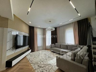 Жеке үй • 5 бөлмелер • 375 м² • 10 сот., Самал 37, бағасы: 220 млн 〒 в Кыргауылдах