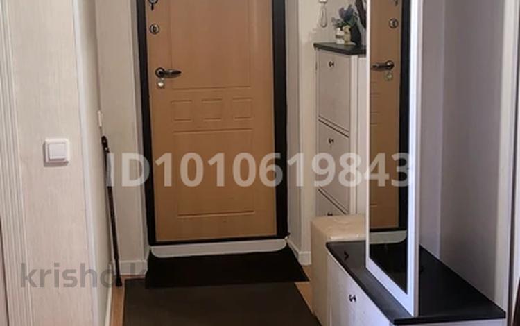 3-бөлмелі пәтер · 90 м² · 2/5 қабат, Камзина 32, бағасы: 19.9 млн ₸ в Аксу — фото 2