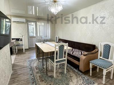 3-комнатная квартира · 48.8 м² · 2/3 этаж, Акын Сара 114 за 15 млн 〒 в Талдыкоргане