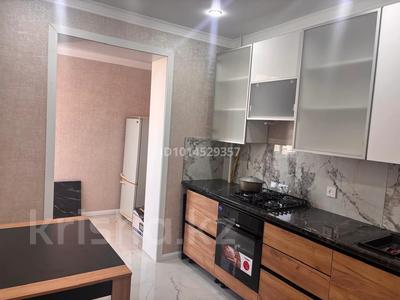 2-комнатная квартира · 56 м² · 4/5 этаж, 13-й мкр 44 за 200 000 ₸ в Актау