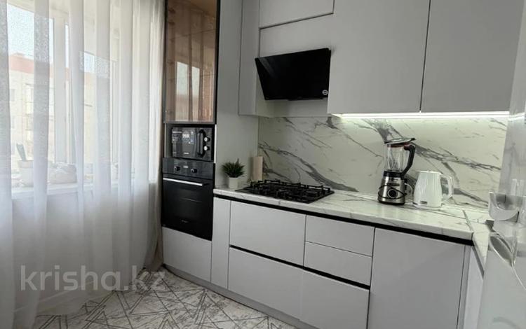 3-бөлмелі пәтер · 84.4 м² · 4/5 қабат, 5 микрорайон 13, бағасы: 38 млн ₸ в Костанае — фото 6