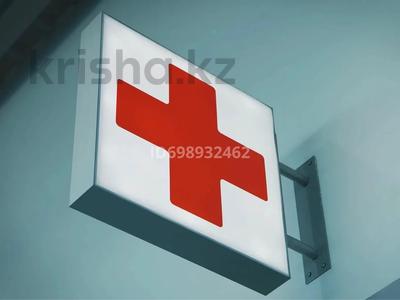 Свободное назначение, офисы, магазины и бутики, склады, общепит, салоны красоты, бани, гостиницы и зоны отдыха, фитнес и спорт, медцентры и аптеки, образование, развлечения, конференц-залы, кабинеты и рабочие места, студии · 13 м² за 195 000 〒 в Караганде, Казыбек би р-н