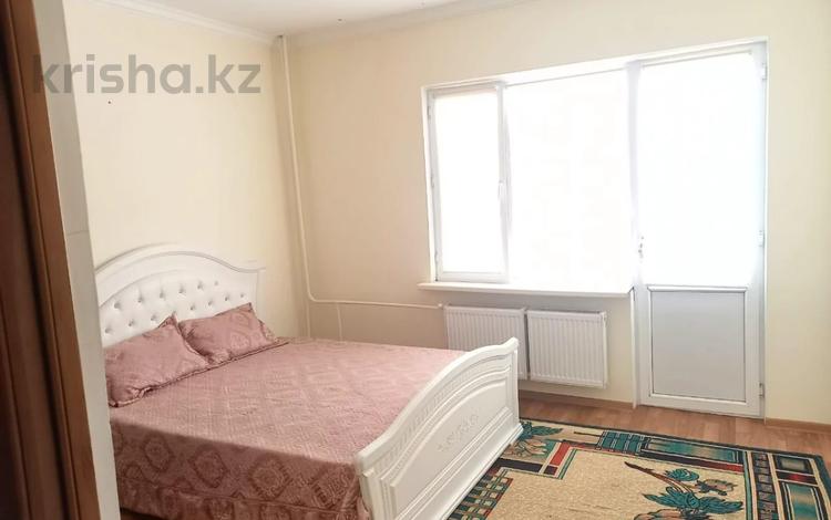 2-комнатная квартира · 72.4 м² · 7/16 этаж, мкр. Алмагуль, Алмагуль 18 за 23.5 млн 〒 в Атырау — фото 6