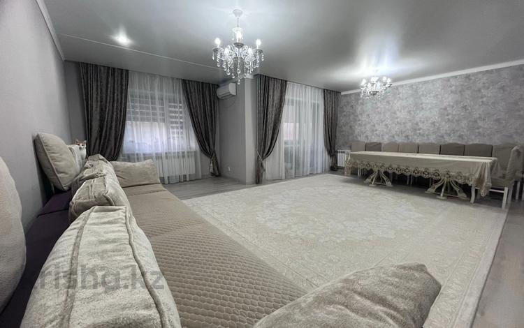 4-комнатная квартира · 137.6 м² · 3/5 этаж, Сеченова 9/10 за 69.9 млн ₸ в Семее — фото 41