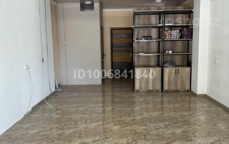 Еркін · 45 м², бағасы: 300 000 ₸ в Шымкенте, Туран р-н — фото 2