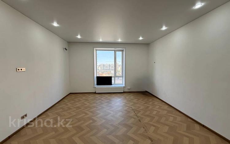 4-бөлмелі пәтер · 130 м² · 6/12 қабат, Жумекен Нажимеденов 28, бағасы: 84 млн ₸ в Астане, Сарайшык р-н — фото 5