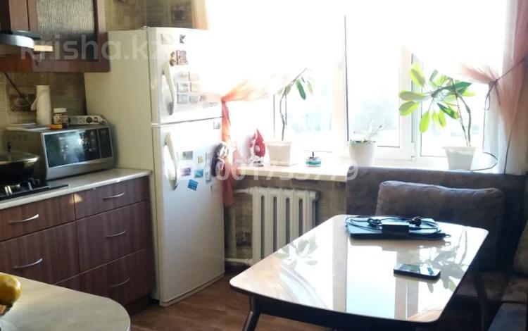 3-бөлмелі пәтер · 80 м² · 4/5 қабат, мкр Новый Город, Кирпичная 8а, бағасы: 26 млн ₸ в Караганде, Казыбек би р-н — фото 2