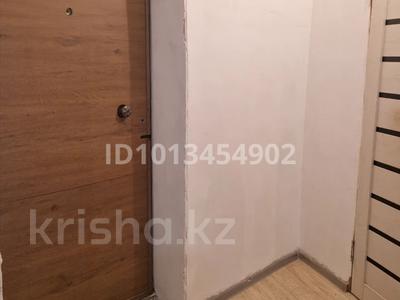 1-бөлмелі пәтер · 35 м² · 4/4 қабат, Шұғыла (2мкр) 30 — Цон жақтағы 1- подез, бағасы: 5.3 млн ₸ в Жанаозен
