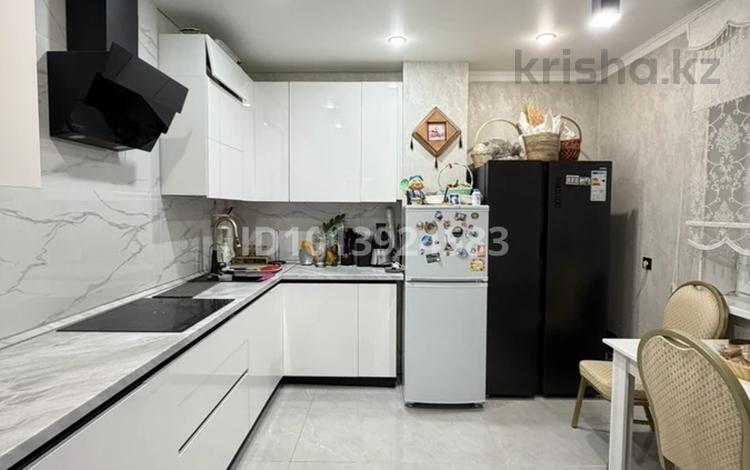 2-бөлмелі пәтер · 75 м² · 4/10 қабат, Кабанбай батыр 5/1, бағасы: 48.7 млн ₸ в Астане, Нура р-н — фото 8