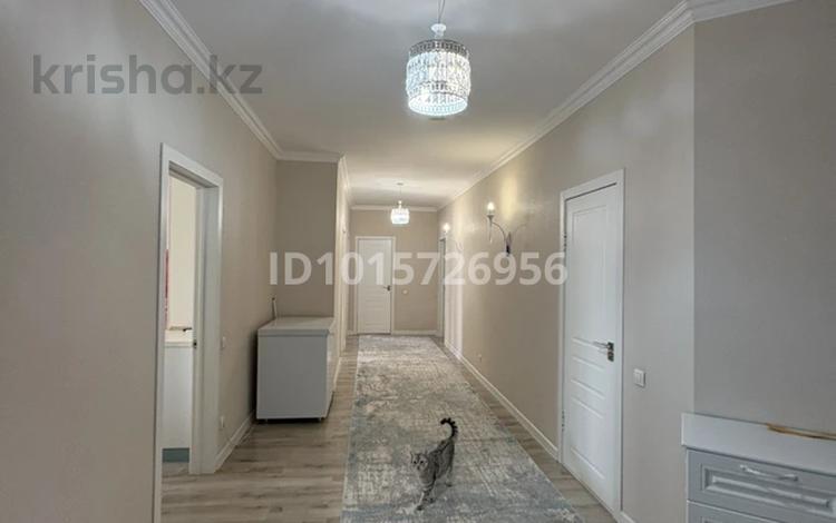 4-бөлмелі пәтер · 145 м² · 7/12 қабат, Сембинова 7 — Кенесары, бағасы: 65 млн ₸ в Астане, р-н Байконур — фото 2
