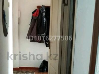 2-бөлмелі пәтер · 40 м² · 2 қабат, Пр.Назарбаева-Шевченко — Пр.Назарбаева- Шевченко Район остановки Рахат, бағасы: 130 000 ₸ в Талдыкоргане