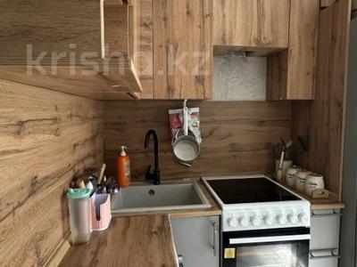 2-комнатная квартира · 45 м² · 2/5 этаж, Сабита Муканова 10 за 17.5 млн ₸ в Караганде, Казыбек би р-н