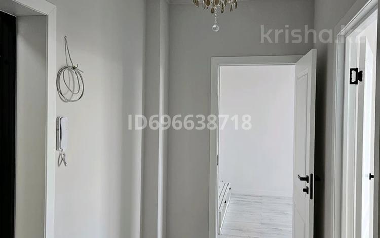 2-комнатная квартира, 48.6 м², 3/3 этаж помесячно, 76 улица 7 блок — Жана Куат