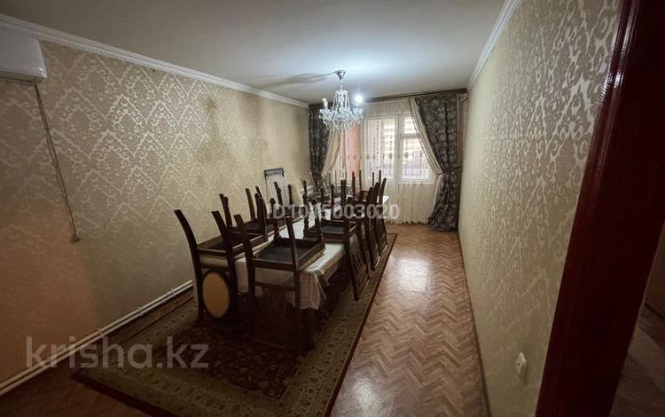 3-бөлмелі пәтер · 65 м² · 3/5 қабат, 17-шағынаудан 12 — Еримбетова, бағасы: 25 млн ₸ в Шымкенте, Аль-Фарабийский р-н — фото 2