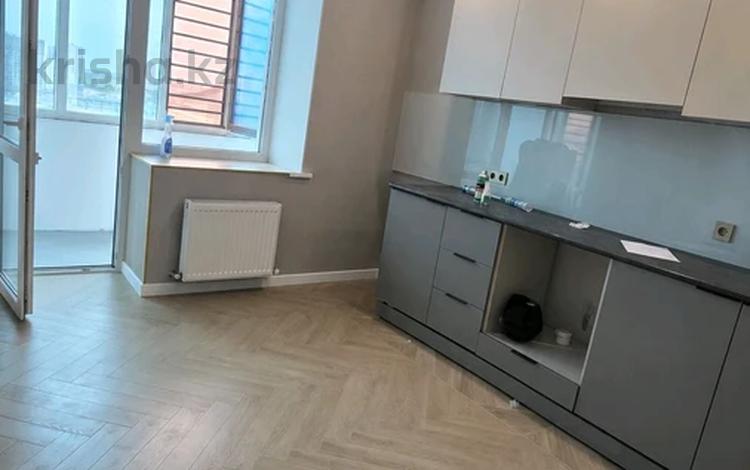 3-комнатная квартира · 69.75 м² · 12/13 этаж, Байтурсынова 61 за 41.3 млн ₸ в Астане, Сарайшык р-н — фото 44