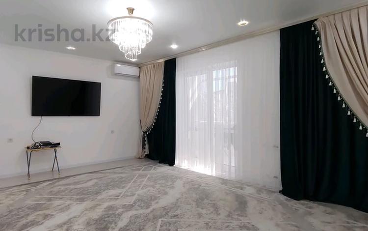 4-бөлмелі пәтер · 128.4 м² · 5/9 қабат, Самал, бағасы: 41 млн ₸ в Уральске — фото 2