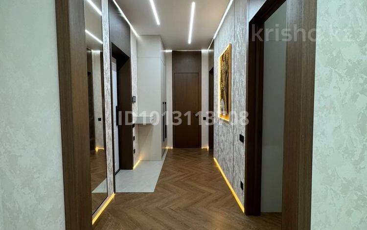 2-комнатная квартира · 57 м² · 5/9 этаж, мкр Юго-Восток, Букетова 50/3 за 600 000 ₸ в Караганде, Казыбек би р-н — фото 2