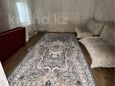 Часть дома · 2 комнаты · 30 м², мкр Коккайнар 191 — Азербайжана Мамбетова улица,191 возле остановки за 75 000 〒 в Алматы, Алатауский р-н