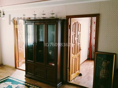 Продажа квартир в Западно-Казахстанской обл.: 4-комнатная квартира · 61.9 м² · 4/5 этаж, Ихсанова 87 — Курмангазы за 17.9 млн 〒 4-комнатная квартира · 61.9 м² · 4/5 этаж, Ихсанова 87 — Курмангазы за 17.9 млн 〒 в Уральске, мкр Школьник