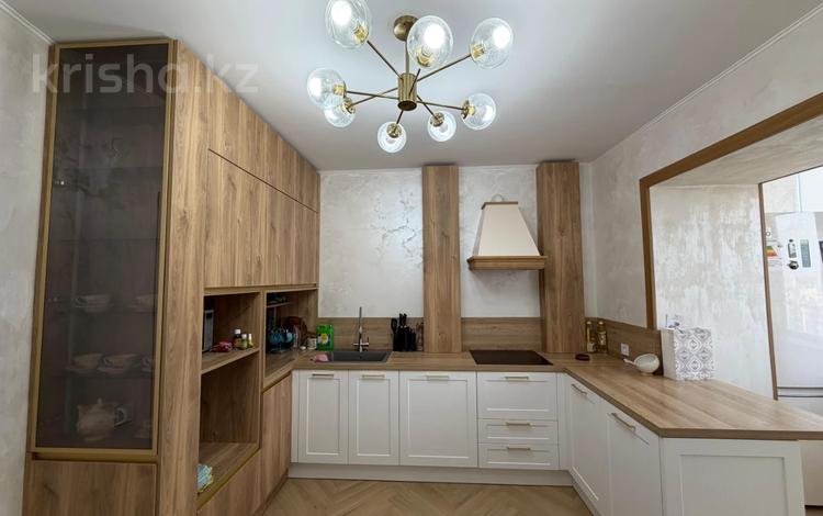3-комнатная квартира · 90.6 м², алтын орда за 42 млн ₸ в Актобе — фото 2