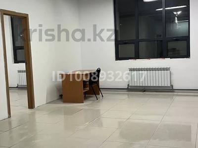 Офисы · 200 м² за 1 млн ₸ в Астане, Нура р-н