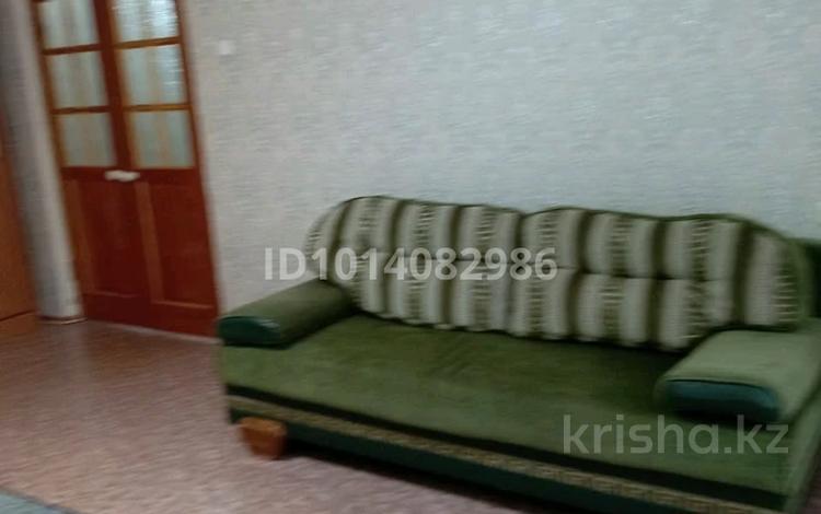 1-комнатная квартира · 40 м² · 2/5 этаж, мкр Кунаева — Площадь президента за 140 000 ₸ в Уральске — фото 3
