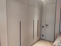 3-комнатная квартира · 75 м² · 6/10 этаж, Сыганак 64/1 — Абу-Даби плаза за 600 000 ₸ в Астане, Есильский р-н — фото 7