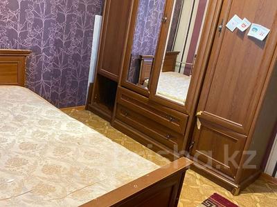 1-бөлмелі пәтер, 43 м², 3/5 қабат тәулік бойы, мкр Север 8 — Рыскулова, бағасы: 7 500 〒 в Шымкенте, Енбекшинский р-н