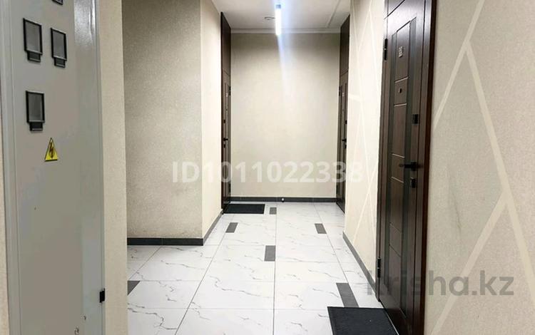 3-бөлмелі пәтер · 75.5 м² · 3/3 қабат, Аубакирова 12/45а, бағасы: 42 млн ₸ в  — фото 2