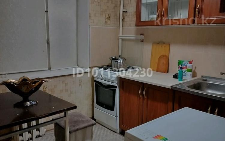 2-бөлмелі пәтер · 50 м² · 3/4 қабат, проспект Абая 200, бағасы: 130 000 ₸ в Таразе — фото 2