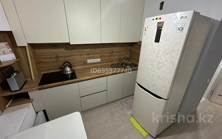 1-бөлмелі пәтер · 30 м² · 8/10 қабат, 11-ш/а. 6, бағасы: 140 000 ₸ в Актау, 11-й мкр — фото 2