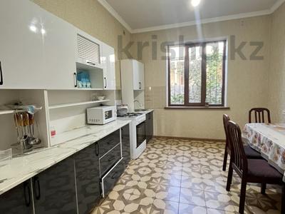 Жеке үй · 3 бөлме · 200 м² · 8 жүзд., Таскен ш/а., Кеншилер 24, бағасы: 150 000 ₸ в Шымкенте, Каратауский р-н