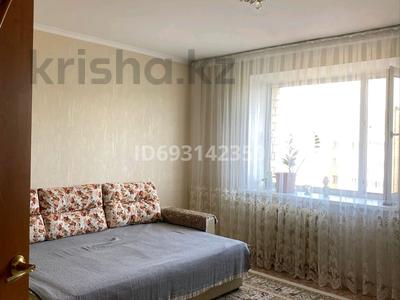 3-бөлмелі пәтер, 80 м², 9/9 қабат, Рыскулбекова 16/1-3 — Рыскулбекова Кудайбердиулы, бағасы: 32 млн 〒 в Астане, Алматы р-н