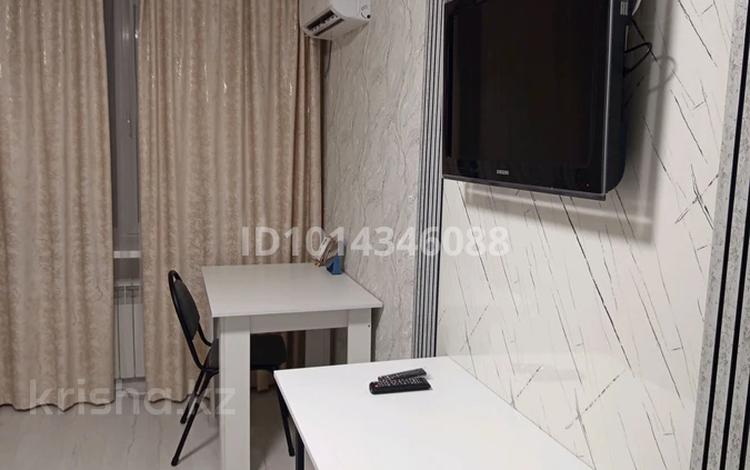 1-комнатная квартира · 18 м² · 2/5 этаж, мкр №10, Ораза Жандосова 57а за 13 000 ₸ в Алматы, Ауэзовский р-н — фото 2