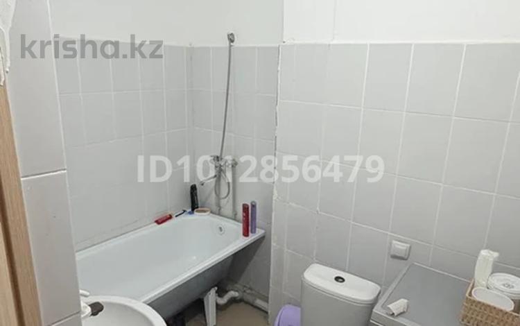 2-бөлмелі пәтер · 59 м² · 9/12 қабат, 11 ул 23/3 — 11көше, бағасы: 13 млн ₸ в Туркестане — фото 2