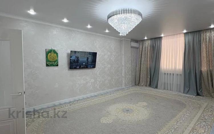 3-бөлмелі пәтер · 91 м² · 2/8 қабат, 35-мкр 5, бағасы: 28.5 млн ₸ в Актау — фото 2