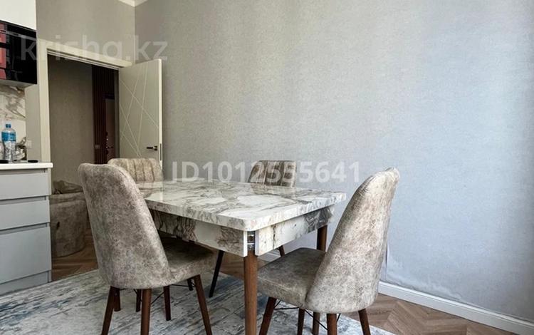 1-бөлмелі пәтер · 43 м² · 9/12 қабат, Торекулова 95, бағасы: 49 млн ₸ в Алматы, Алмалинский р-н — фото 2
