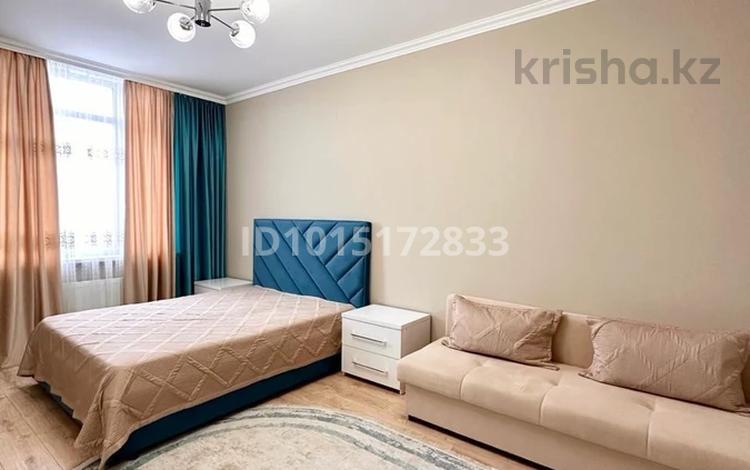 1-комнатная квартира · 40 м² · 8/12 этаж, Байтурсынова 16 — Жургенова за 16 000 ₸ в Астане, Сарайшык р-н — фото 2