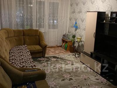2-комнатная квартира, 45 м², 5/5 этаж, Строитель за 13.8 млн 〒 в Уральске