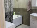 2-бөлмелі пәтер · 80 м² · 3/9 қабат, Валиханова 13, бағасы: 350 000 ₸ в Атырау — фото 10