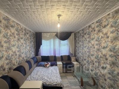 1-комнатная квартира · 32 м² · 4/5 этаж, Шакарима за 12.5 млн ₸ в Усть-Каменогорске